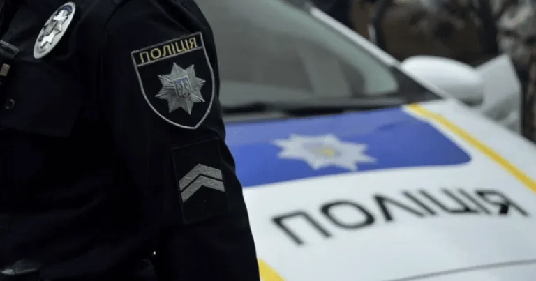 Шок: Солдат-дезертир вчинив жахливе вбивство, готував вечерю ножем, яким зарізав дівчину. 9 Шок: Солдат-дезертир вчинив жахливе вбивство, готував вечерю ножем, яким зарізав дівчину. 9