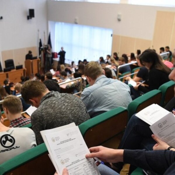 МОН закликає університети скоротити навчальний рік: студентам пропонують вчитися по суботах