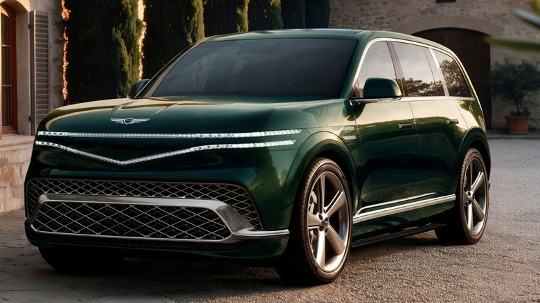Genesis GV90: двері без стійки та підлога з підігрівом кидають виклик Rolls-Royce 10