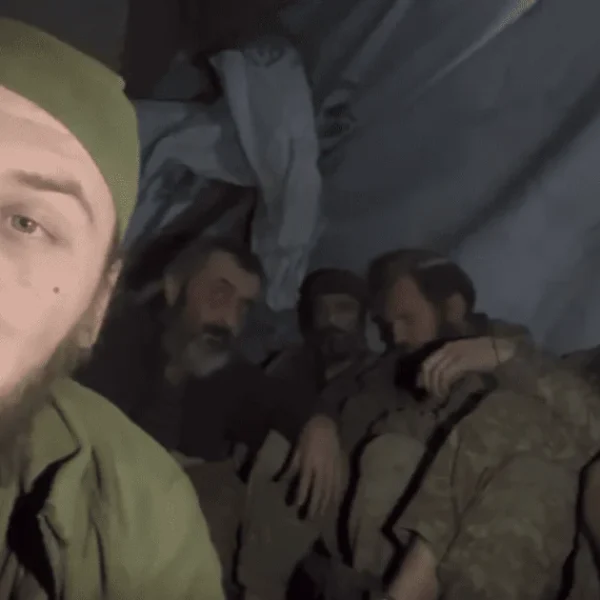 Військові 121-ї бригади звинувачують командира у нелюдських умовах служби.