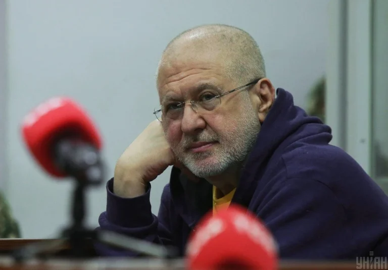 Коломойського залишили за ґратами, адвокати наголошують на його хворобі 1