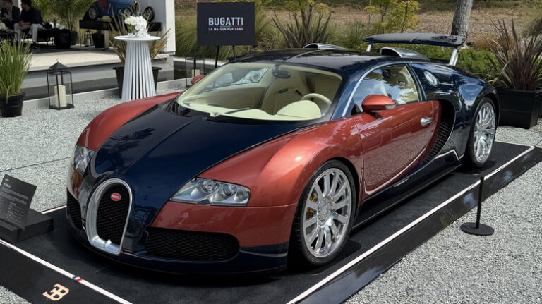 Bugatti виготовляє більші колеса для Veyron, що не потребують дорогих шин PAX 26 Bugatti виготовляє більші колеса для Veyron, що не потребують дорогих шин PAX 26