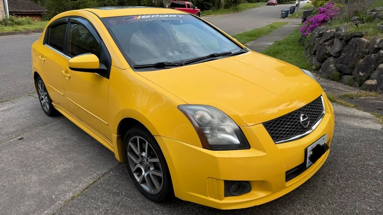 Nissan Sentra SE-R Spec-V 2007: чи варті $5,800? 1