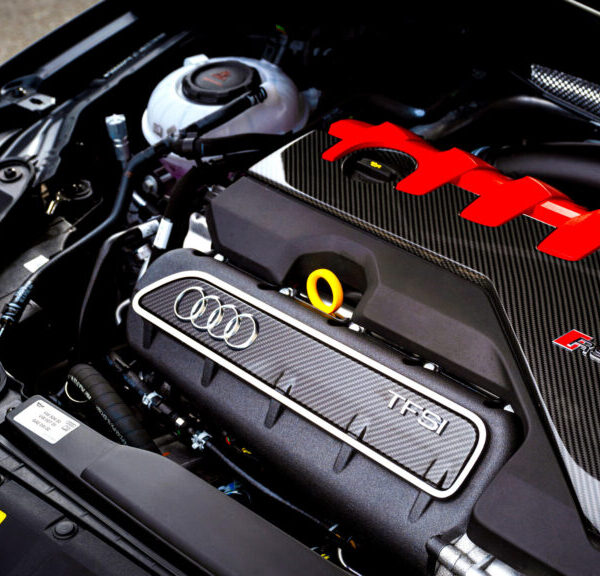 Lamborghini рятує двигуни Audi: революційна технологія V12 для п’ятициліндрових моторів