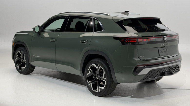 Volkswagen Atlas Cross Sport 2027: оновлений, привабливий, але передбачуваний 2