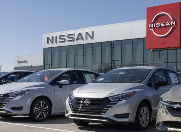 Nissan злетів у прибуток: неймовірний поворот подій на авторинку