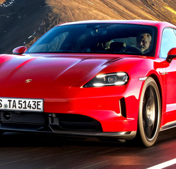 Porsche Taycan: Майбутнє під питанням