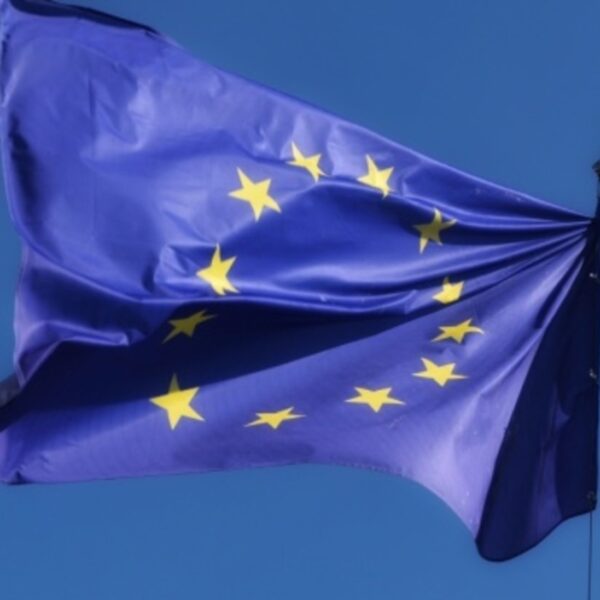 Шок! ЄС б’є по українцях: чоловіків призовного віку позбавляють захисту.