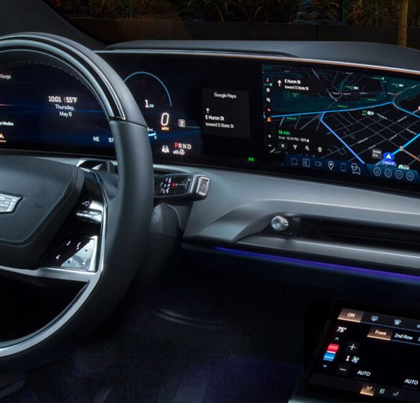 Cadillac: кнопки сенсорного екрана стали помітнішими після оновлення