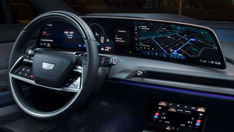 Cadillac: кнопки сенсорного екрана стали помітнішими після оновлення 1