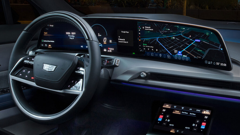 Cadillac: кнопки сенсорного екрана стали помітнішими після оновлення 1