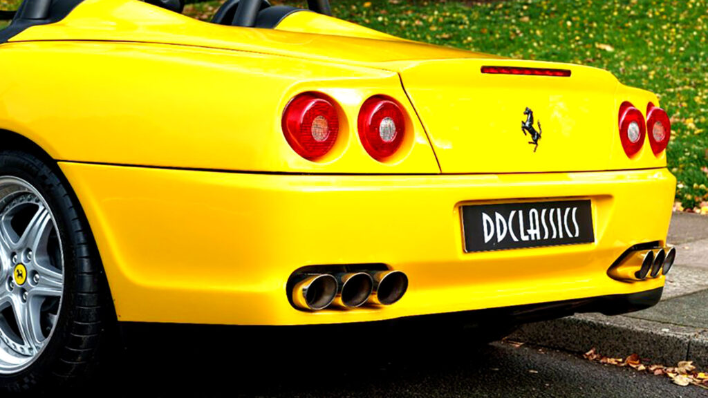 Ferrari V12 Barchetta: шість вихлопів, шість передач, максимум емоцій 1