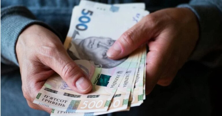 Пенсійний фонд пояснив, як новий порядок виплат вплине на розмір пенсій за віком 7