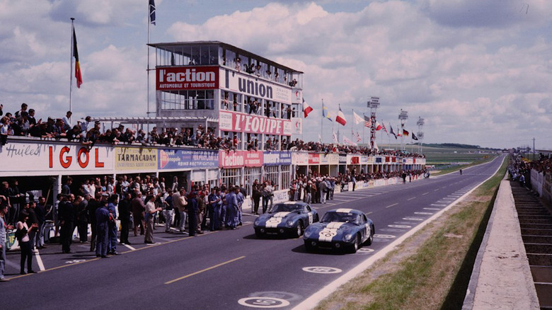Shelby Cobra Daytona Coupe встановив новий рекорд, ставши найдорожчим американським авто, проданим на аукціоні 2