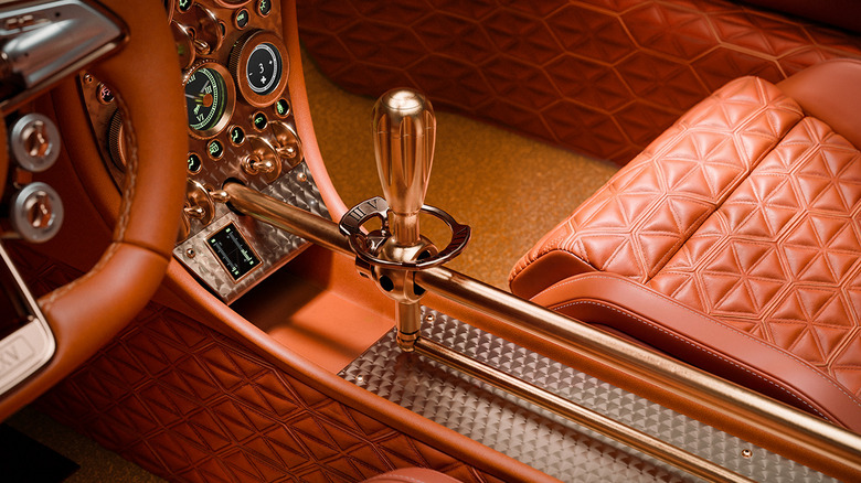 Spyker повертається з 800-сильним купе C8 Preliator XXV з механічною коробкою передач 3