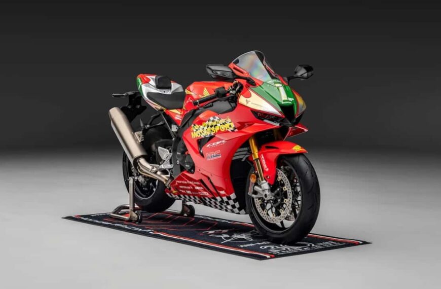 Сядь за кермо Honda CBR1000RR-R Fireblade SP, що копіює байк Джона МакГіннесса,&hellip;