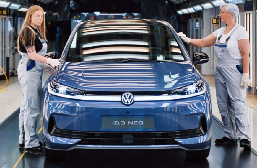 Бомба Новини 52 Volkswagen скоротить 50 тисяч працівників та зменшить модельний ряд удвічі