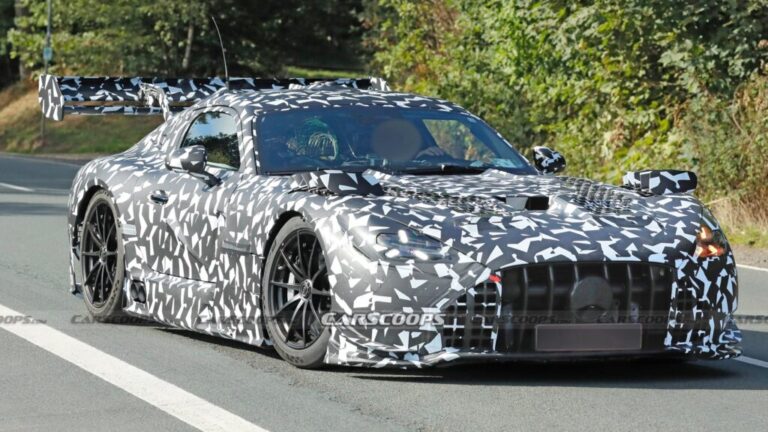 AMG GT Black Series готується встановити рекорд Нюрбургрингу 29