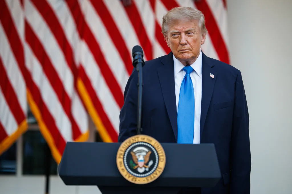 Адвокат Ліндсі Кленсі просить Трампа про помилування у прощальному зверненні 4