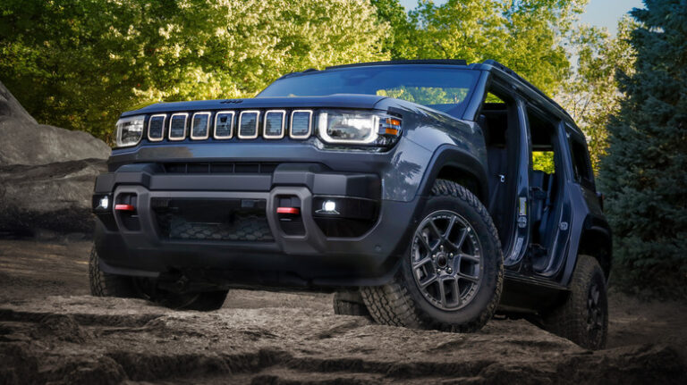 Jeep Recon: Готується до старту з потужністю, меншим запасом ходу та знижками 36 Jeep Recon: Готується до старту з потужністю, меншим запасом ходу та знижками 35