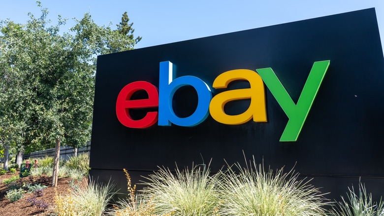 eBay забороняє продаж подушок безпеки через підробки 2