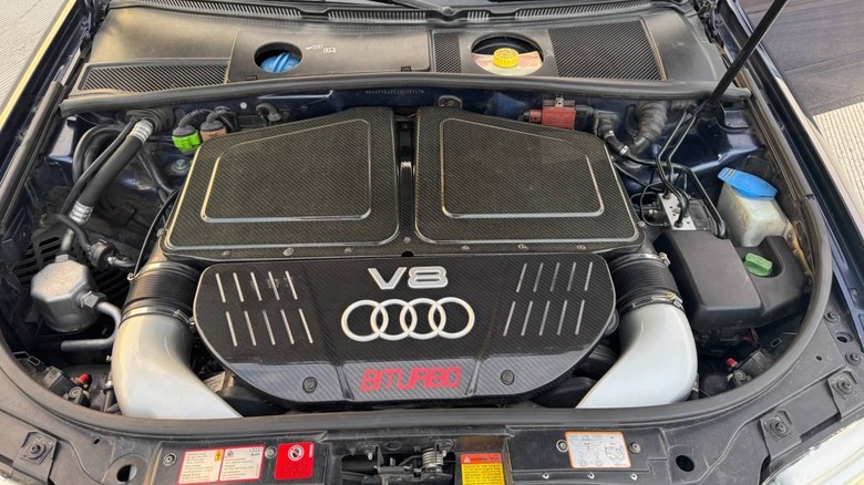 Audi RS6 2003 року з механічною коробкою передач: чи вартий він своїх 12 500 доларів? 2