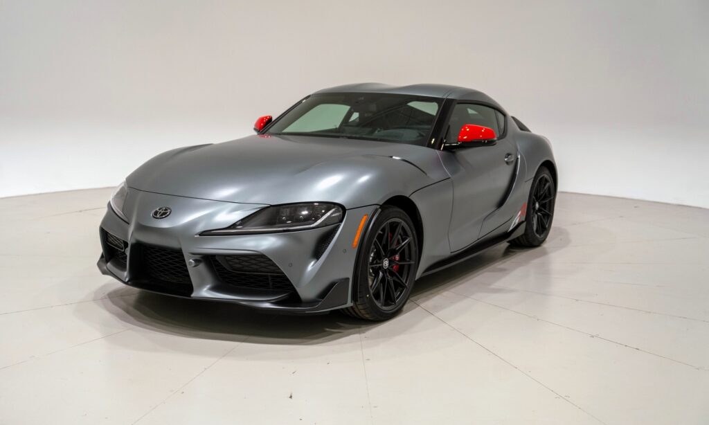 Toyota GR Supra останнього покоління шукає нового власника 2