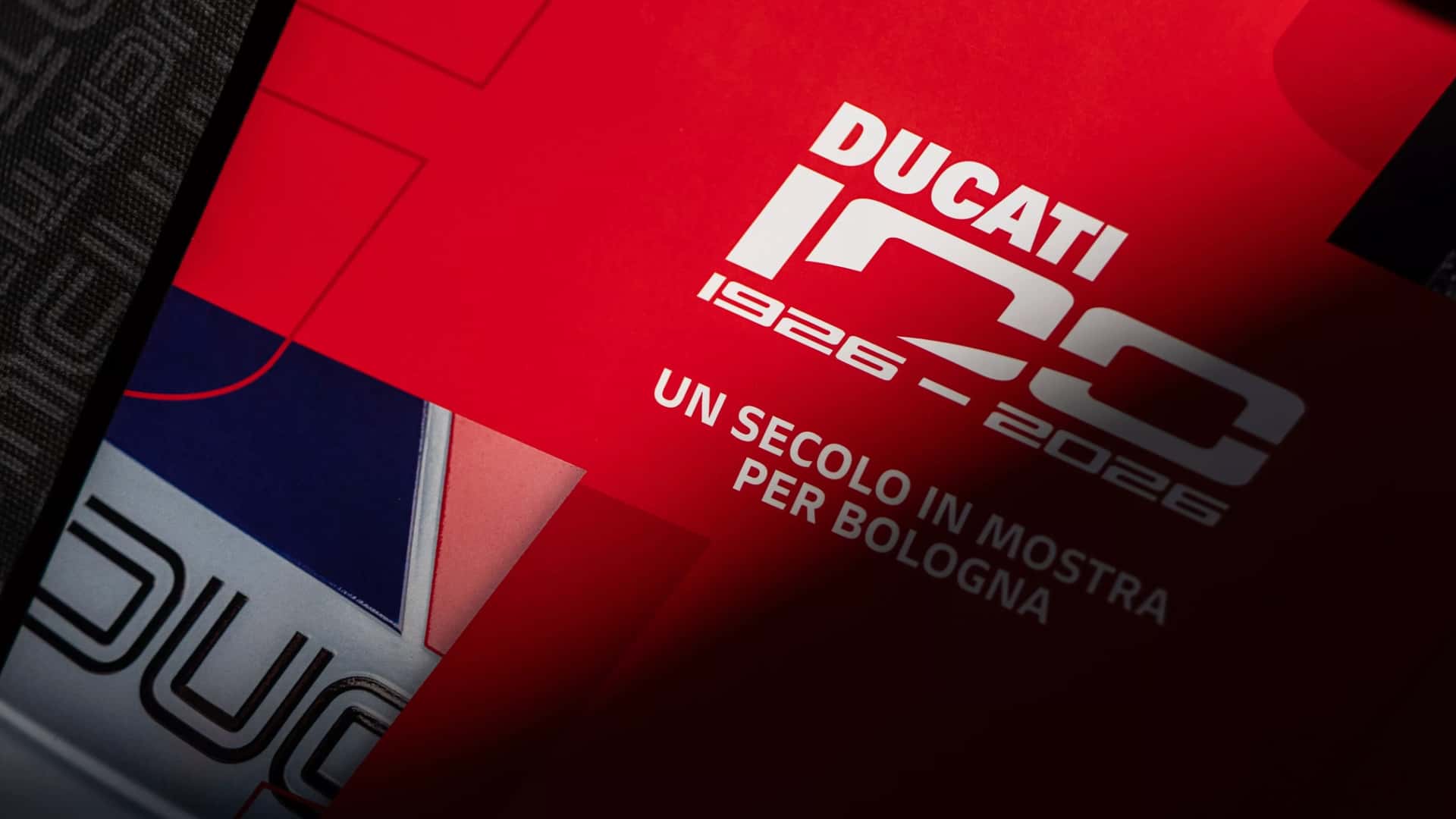 Ducati перетворить італійське місто на виставку до свого 100-річчя 1 Виставка Ducati в Болоньї