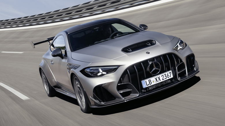 Mercedes-AMG CLE 646: коли індивідуальність перевершує реальність 4