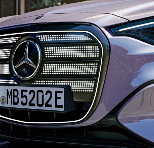 C 300: Чи витіснить новий електрокар базову C 400?