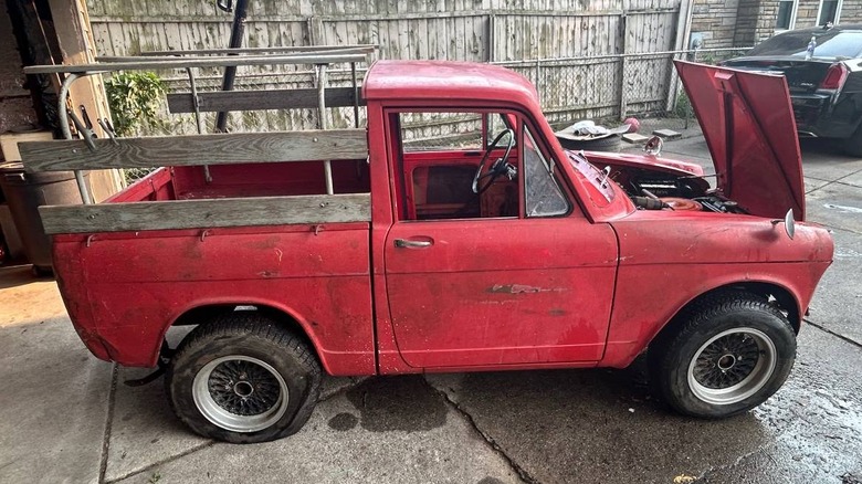 Який найдивніший автомобіль ви бачили в продажу останнім часом? 2