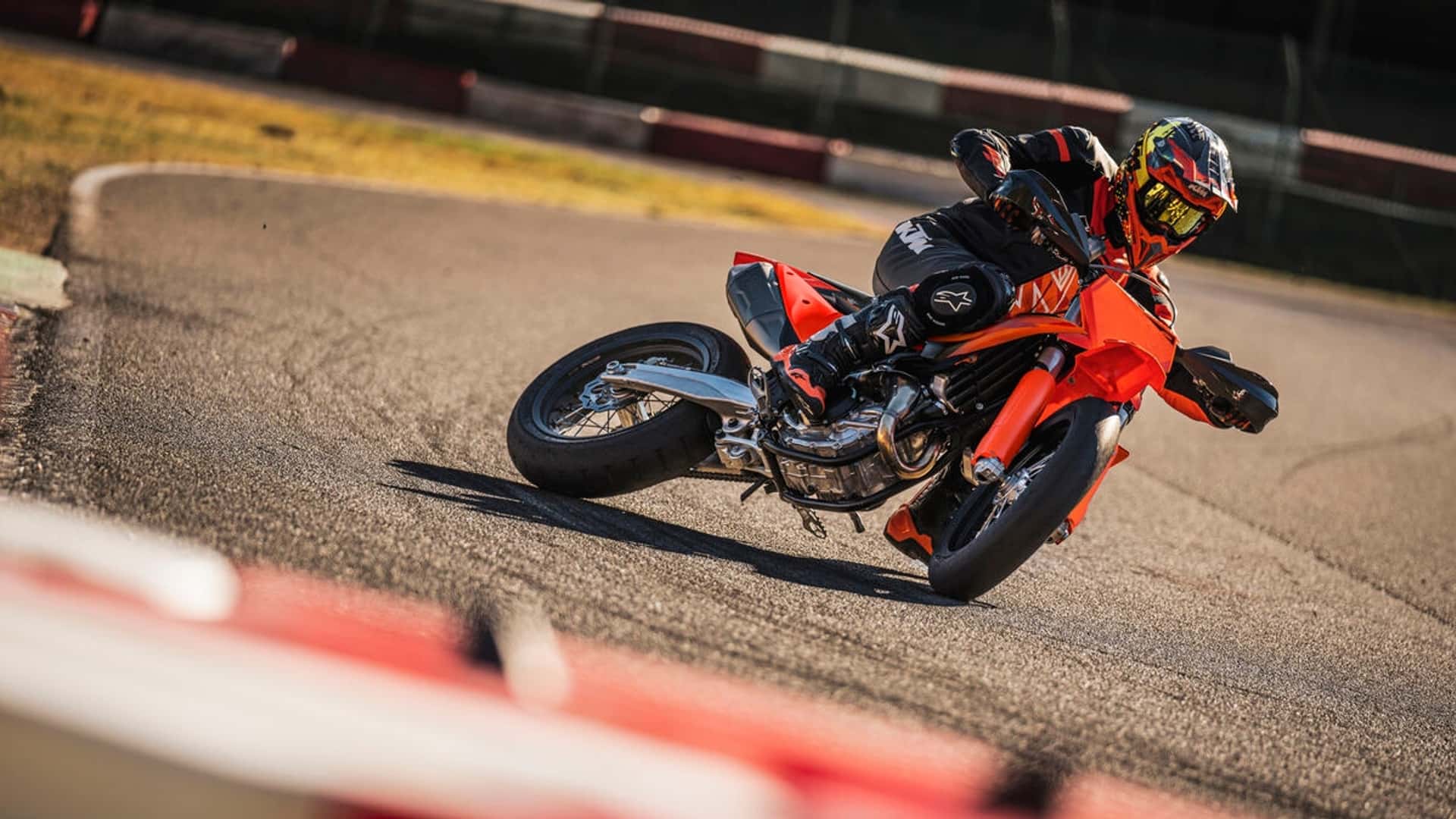 2027 KTM 450 SMR
