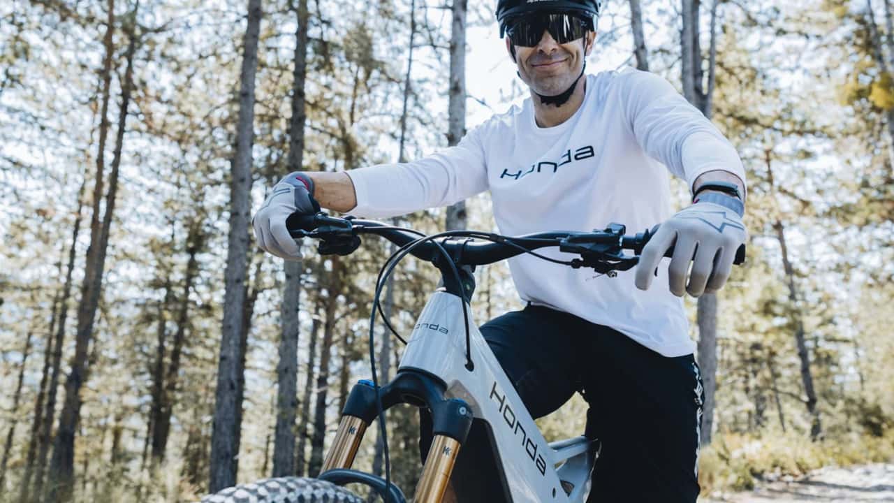 Новий електрогірський велосипед від Honda