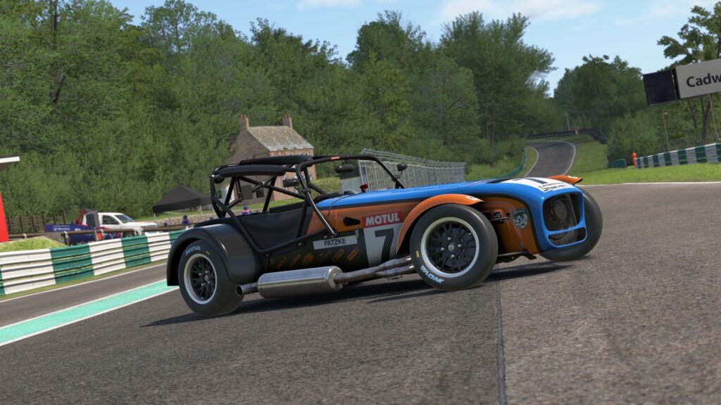 GTRacing: тепер з британськими Caterham 2