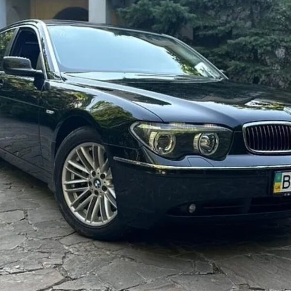 BMW 7 Series 2003: легендарна “капсула часу” з мінімальним пробігом шукає нового власника на Рівненщині