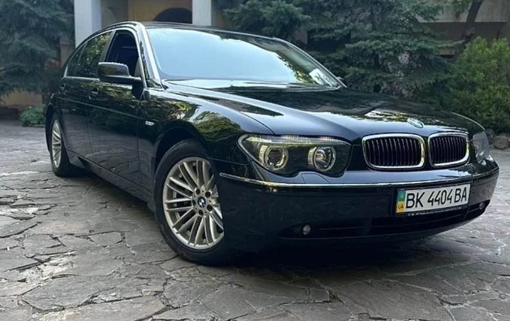 BMW 7 Series 2003: легендарна "капсула часу" з мінімальним пробігом шукає нового власника на Рівненщині 1