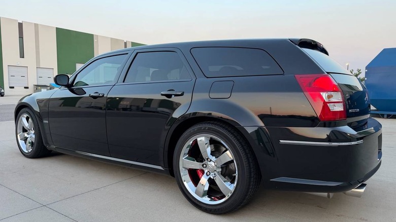 Dodge Magnum SRT-8 2007: чи вартий він своїх 50 тисяч? 2