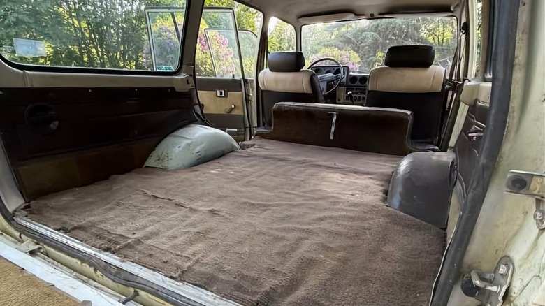 Toyota Land Cruiser 1983 року: справді крута пропозиція за $17 000? 5