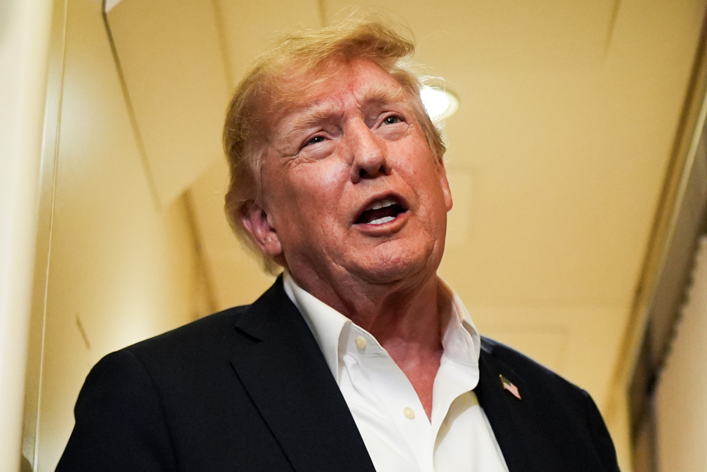 Трамп відповів на прохання про помилування від адвоката Ліндсі Кленсі 2