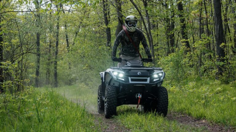Mercedes-Benz інвестує в компанію, яка розробила твердотільні акумулятори 6