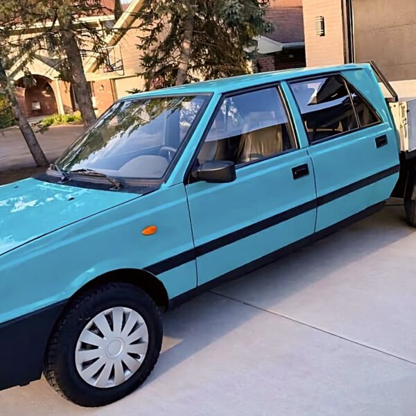 Чи готові ви викласти $13,500 за цей пікап FSO Polonez Roy 1997 року?
