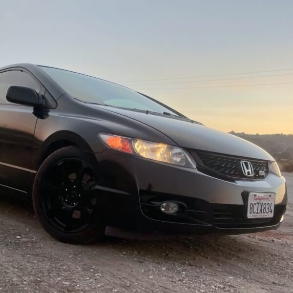 Бомба Новини 36 2009 Honda Civic Si за $6500: вигідна купівля чи ризикована…