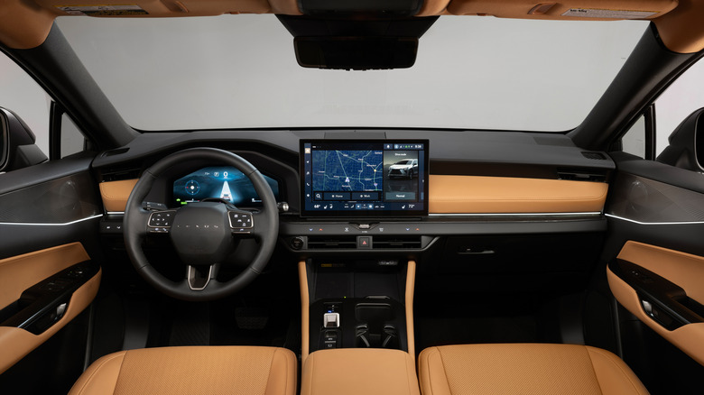 Lexus NX 2027: тільки гібрид, більший екран і "сенсорний консьєрж" 2