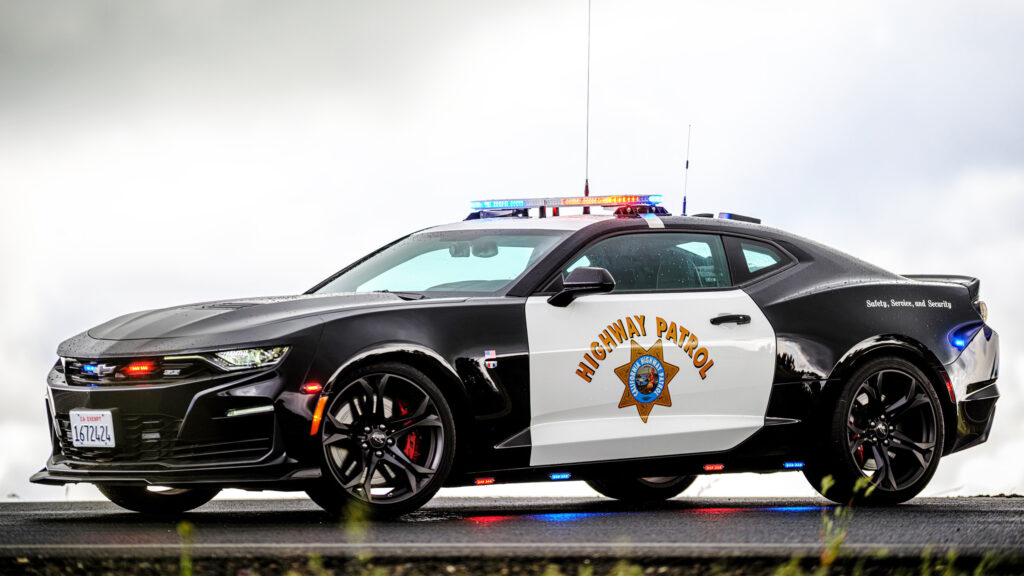 Каліфорнійський патруль отримав нові Chevrolet Camaro 1