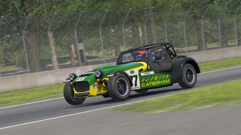 GTRacing: тепер з британськими Caterham 3
