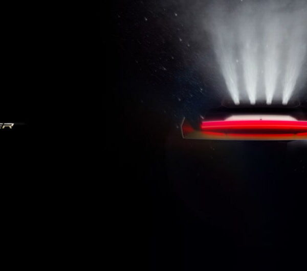 Tesla схвалила старт виробництва, Roadster знову отримав дату прем’єри