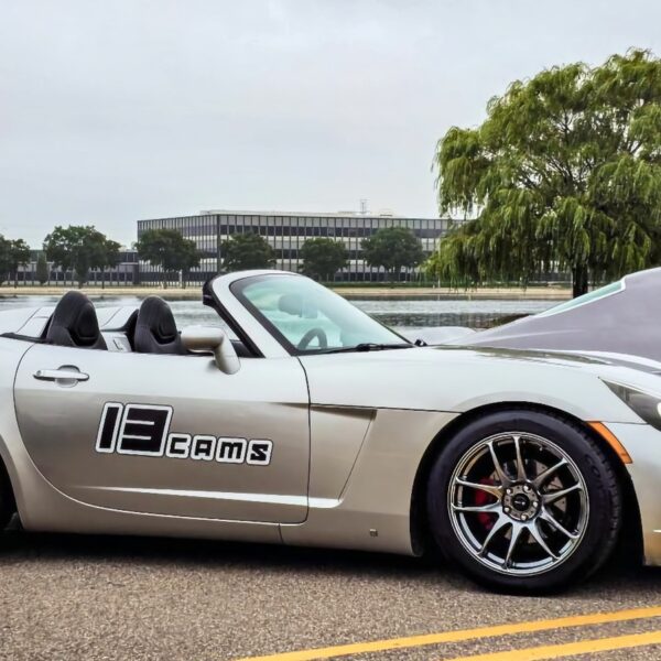 Чи вартий Saturn Redline Roadster 2007 року своїх $7,500?