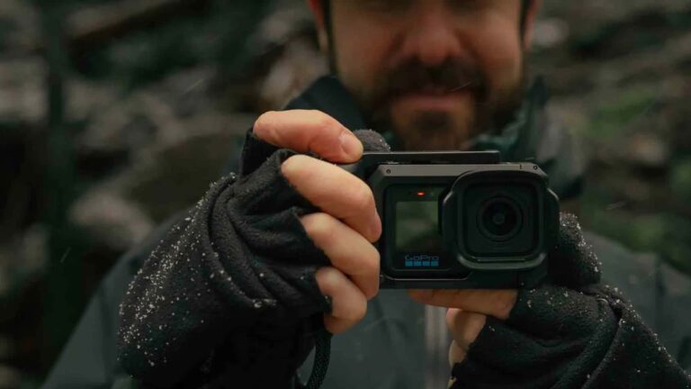 Штучний інтелект купує GoPro, акції стрімко злетіли 8