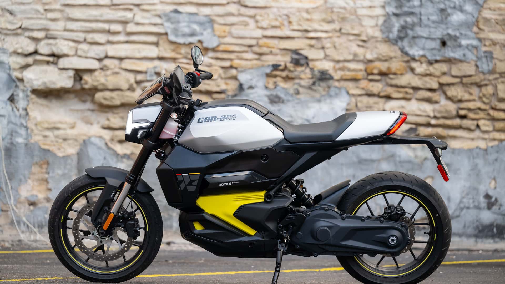 Can-Am Pulse