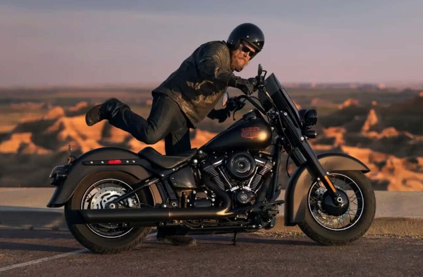 Канада запроваджує 50% мита на мотоцикли Harley та Indian